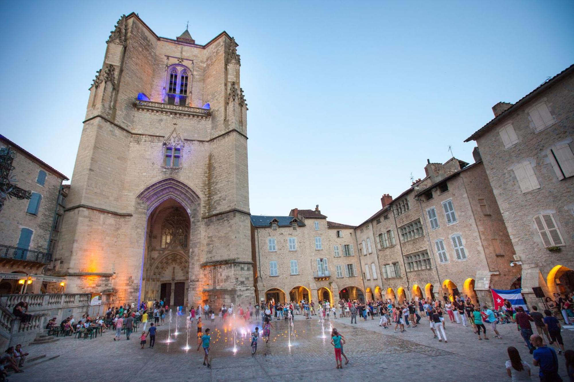 L'Indus 3 Etoiles Wifi, Netflix, Disney, Coeur De Bastide Villefranche-de-Rouergue Exteriör bild